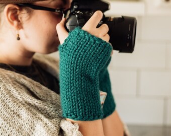 Photographer Gloves, Knit Fingerless Gloves, Mitts, Winter Knits, Texting Gloves