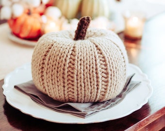 Knit Pumpkin, Cream Pumpkin, Autumn Centerpiece, Thanksgiving Table Decor, Friendsgiving, Fall Decor Pumpkins