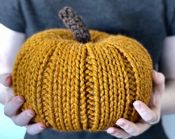Knit Pumpkin, Fall Decor, Cozy Knits, Fall Harvest, Fall Table Decor, Thanksgiving Decor, Pumpkin Decor, Autumn Decor, Farmhouse Pumpkin