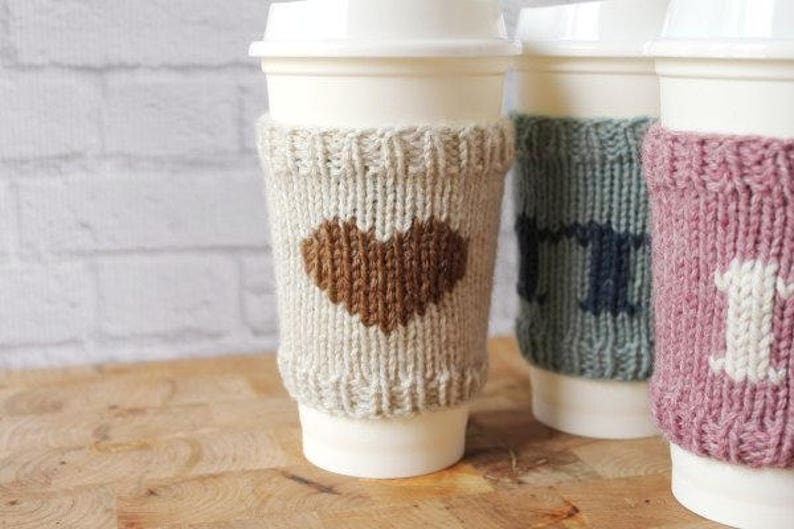 Coffee Cozy, Knit Cup Cozy, Beverage Cozy, Reusable Coffee Sleeve, Stocking Stuffers, Personalized Gift Bild 2