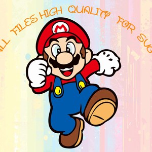 Op de afbeelding: Een cartoonillustratie van Mario, een videogamepersonage, met zijn kenmerkende rode pet en blauwe overall. De tekst "ALL FILES HIGH QUALITY FOR SVG" staat rondom het personage.