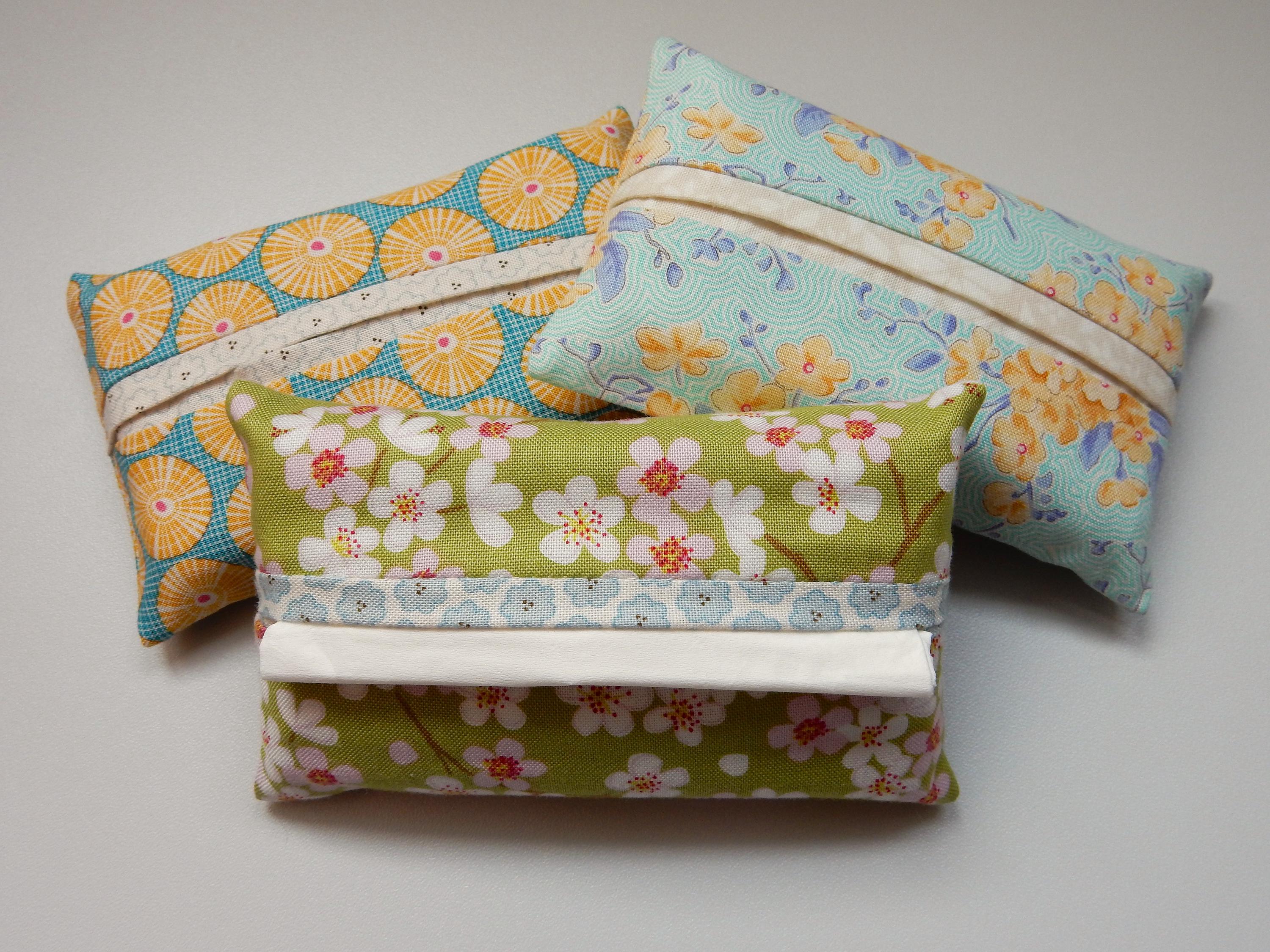 Beginner Sewing Patterns: Mini Pouch, Tissue Holder, Wristlet Keychain ...