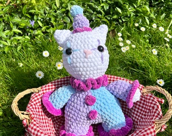 Clown Kitty Plushie - Gehaakte clown kat knuffel - Amigurumi - Handmade