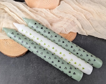 Lot de 3 bougies coniques | Bougies chandelier | Bougies pointues | Cœurs | Sauge | Blanches | Noires