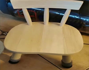 Petite chaise pour enfant en bois massif - Assise confortable et polyvalente