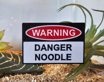 Danger Noodle Cute Snake Warning Sign with Magnets, Vivarium Decoration for Hognose, Ball Python, Snake Reptile Tank. 3D Printed Sign.