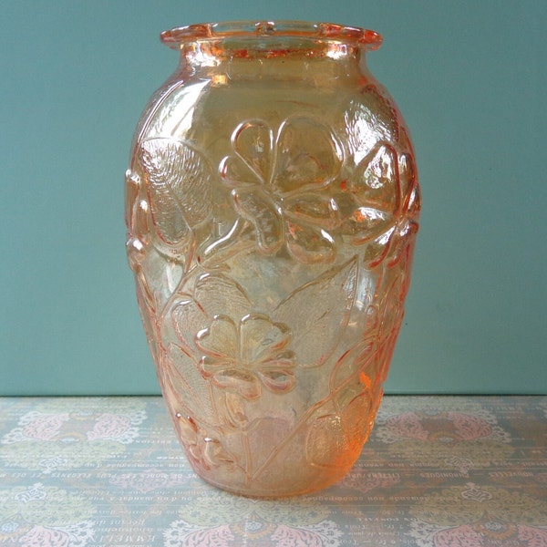 Vintage Amber Glass Vase Floral Flowers Pattern 5-1/2" Tall Pre-owned Good Condition