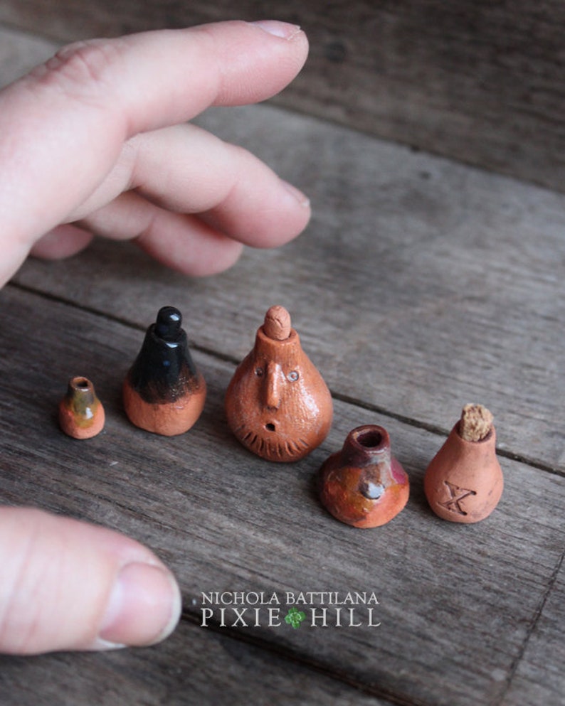 Miniature Fairy Potion Pots / Clay Goblin Poison Pots Set No. 4 image 3