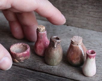 Miniature Fairy Potion Pots / Clay Goblin Poison Pots - Set No. 15