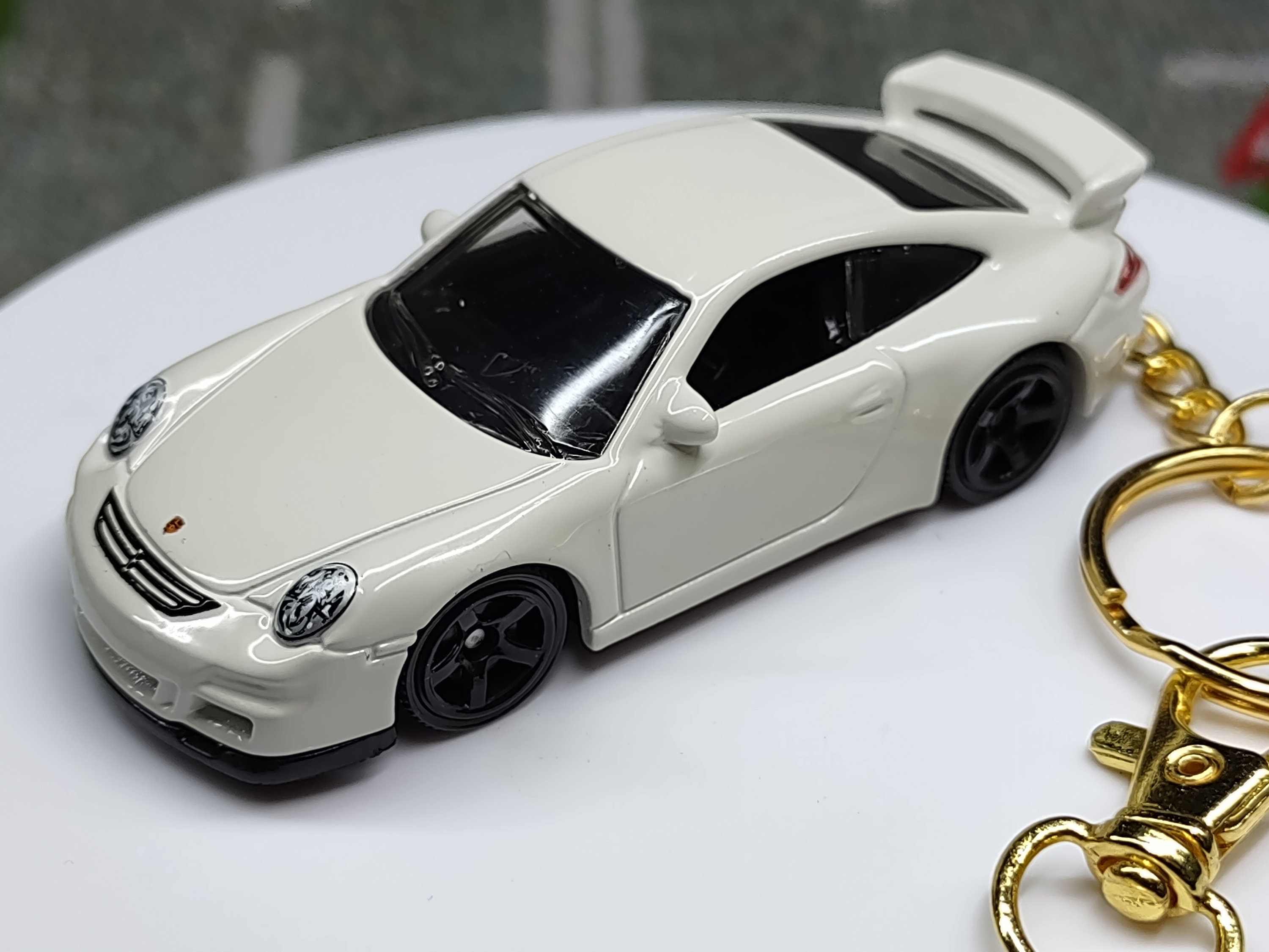 Porsche 911 Gt3 custom Keychain turbo racing white car birthday day gift matchbox hot wheels gold rare husband boyfriend wife trending son