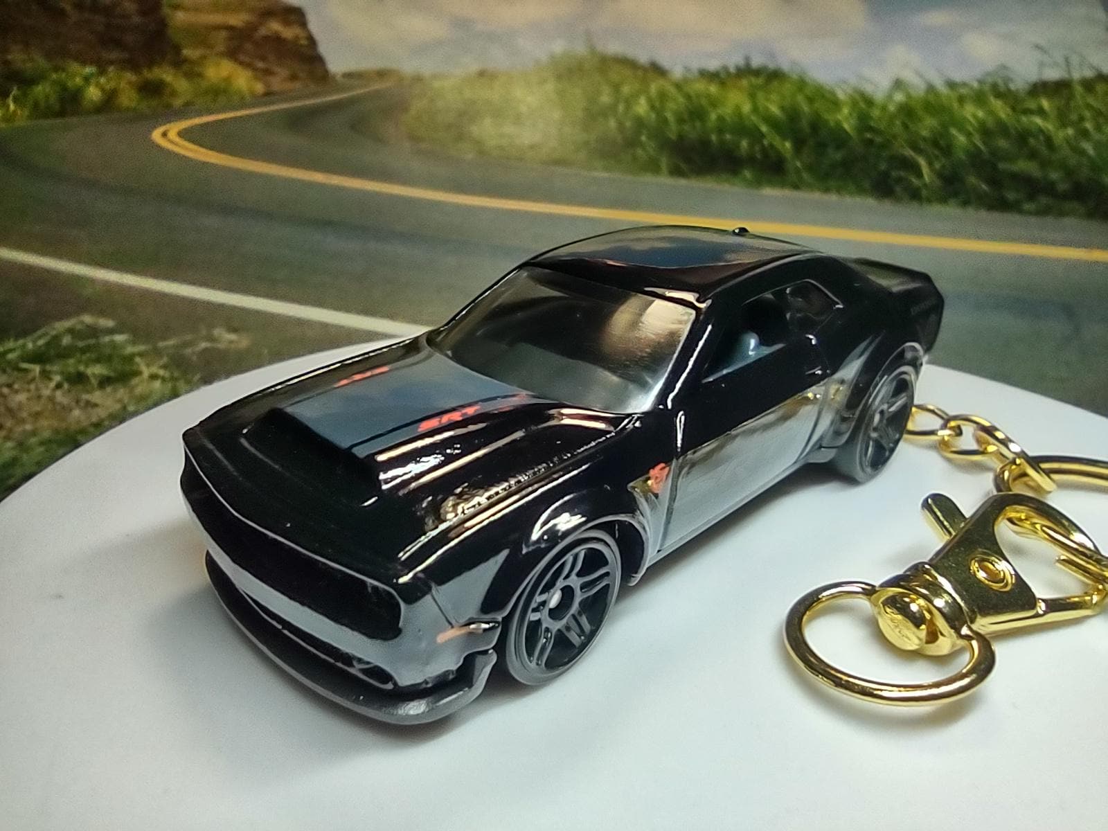 緑　激レア　CHALLENGER CAR キーホルダー Dodge Challenger Keychain - Etsy