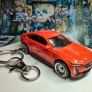 Cadillac ct5 v blackwing Car CTS custom Keychain Rare diecast matchbox gift birthday son dad anniversary present husband wife trending caddy
