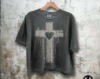 Christian Cross Heart T-Shirt – Cropped Comfort Colors Pepper Boxy Tee, Vintage Gothic Crop Shirt, Distressed Grunge Rocker Graphic Tee