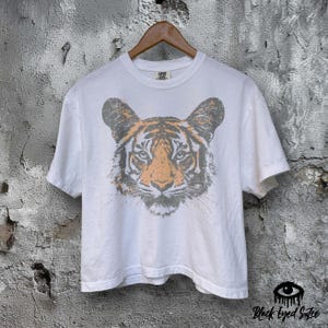Vintage Tiger Cropped Shirt, Distressed Wildlife Tee, Retro Graphic T-Shirt on WHITE Womens Comfort Colors Boxy Crop Tee