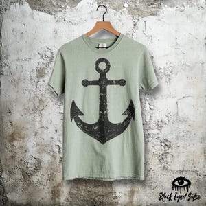 Big Anchor on Bay Comfort Colors T-Shirt – Nautical Large Graphic Tee with Bold Distressed Print – Unisex Ocean Shirt for Men or Women