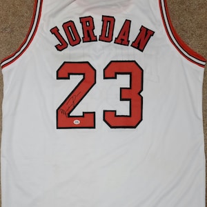 Michael Jordan Signed Autographed Chicago Bulls Custom Jersey w/ COA