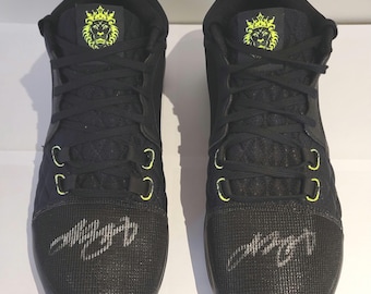 LeBron James Signed Autographed Los Angeles Lakers Custom Shoes w/ Hologram COA