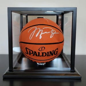 Michael Jordan Signed Autographed Spalding Basketball Chicago Bulls w/ Hologram COA