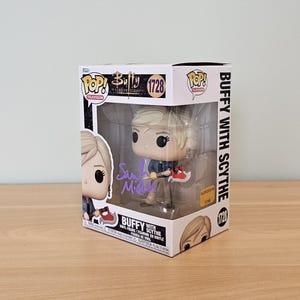 Funko Pop autografiado de Sarah Michelle Gellar de Buffy la cazavampiros