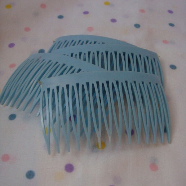 Blue Hair combs