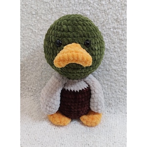 Duck amigurumi plush toy cuddly toy handmade selfmade plushie gift kids children crochet crochettoy doll puppet