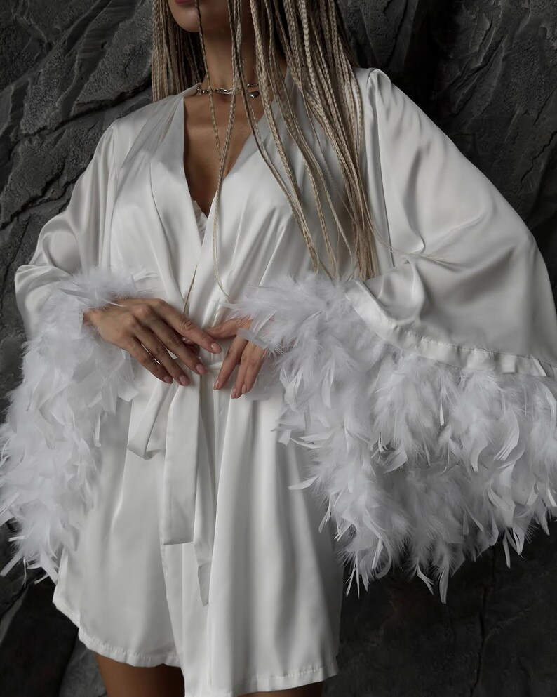 White Feather Robe Set - Bridesmaid Robes with Nightdress - Bride Nightgown and Robe with Detachable Feather Sleeves - Bridesmaid gift Only Robe