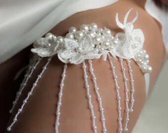 Elegant Pearl Flower Bridal Garter - Floral Wedding Accessory in 4 Styles - Bride to Be Gift