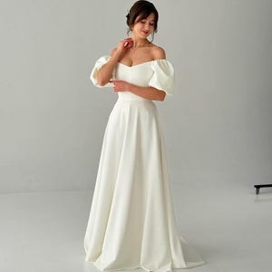 Romantisches langes Kleid mit Puffärmeln - Schlichtes individuelles Hochzeitskleid - Eleganter Empfang oder Elopement Bodenlanges Kleid