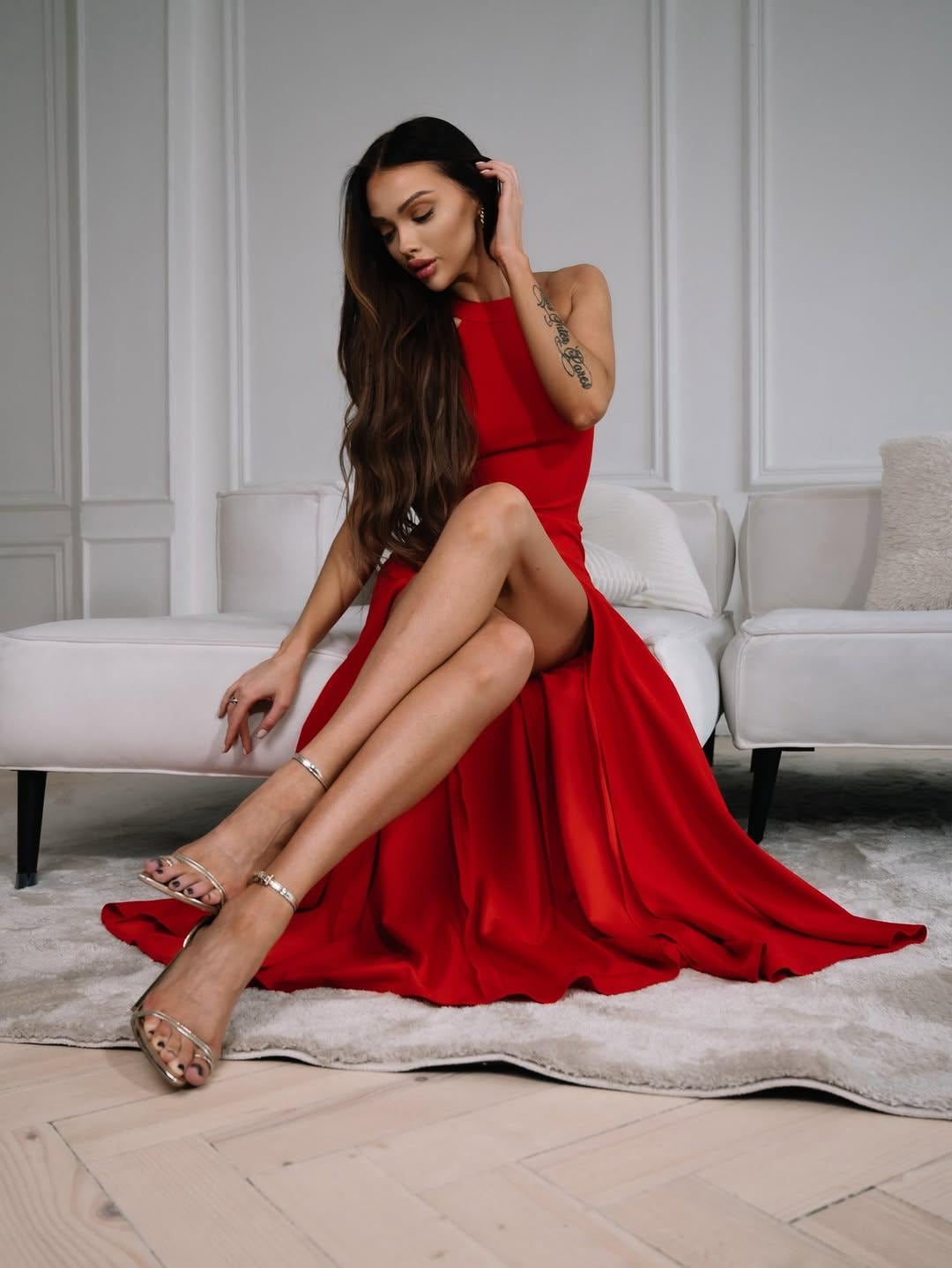 h&m dress red Kendall Jenner Red Tulle High To Low H&M Show 2019 Dress