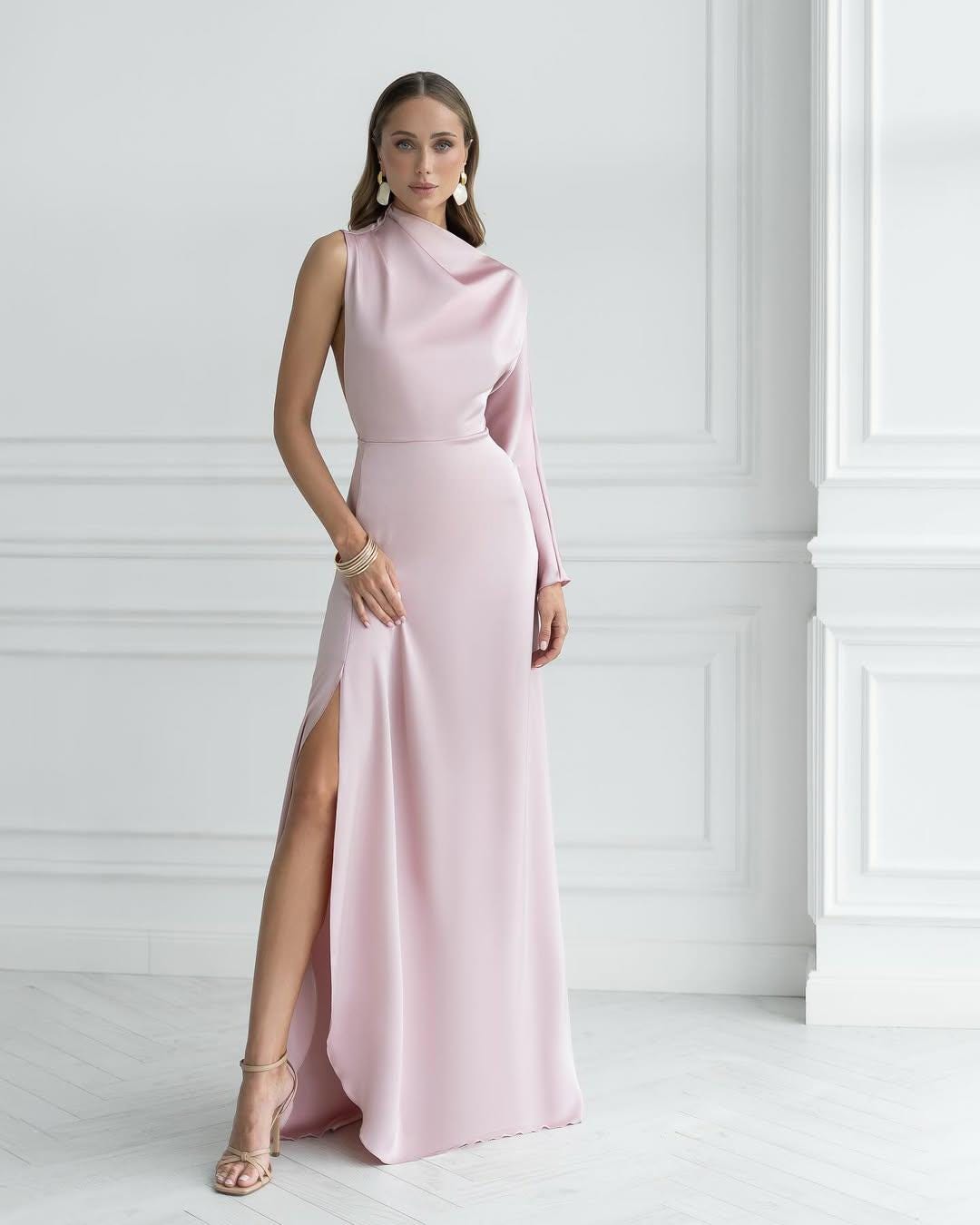 one shoulder pink bridesmaid dress Empire Waist Wholesale Bridesmaid Dresses With Pleated Decoration