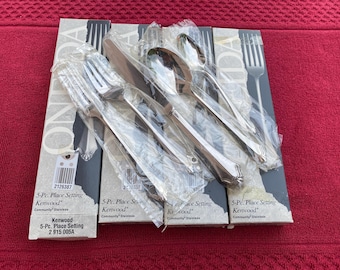 Oneida Kenwood USA community stainless flatware 20 piece set, Service for 4.