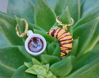 Miniature coffee and croissant earrings, pastry earrings, handmade Fimo jewelry, miniature food jewelry