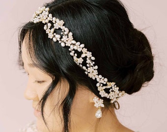 Pearl bridal hair vine with crystals - Decadent pearl infinity loops vine - Style #2131