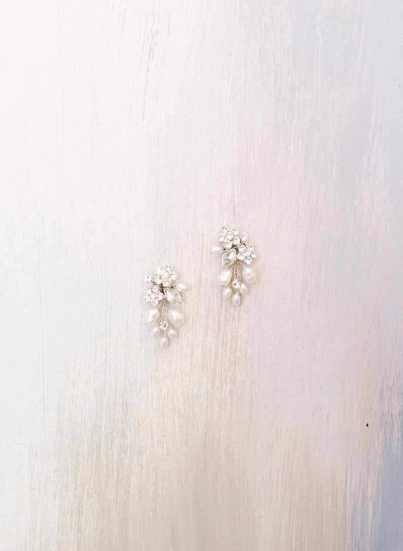 Bridal pearl earrings with crystals Freshwater pearl and crystal cluster earrings Style 2301 image 3