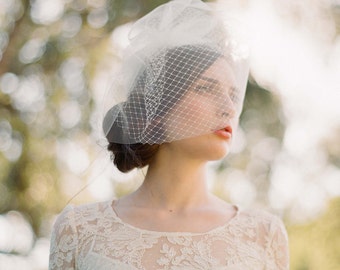 Velo Da Sposa Floreale Lilla 3D: Velo Da Sposa Con Fiori Viola E Giardino Di Fiori Selvatici Botanico Something Blue - Italia - Foto 4