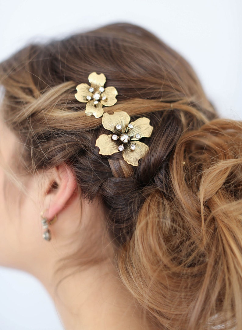 Bridal hair pins Dogwood flower hair pin set of 2 Style 659 Ready to Ship image 3