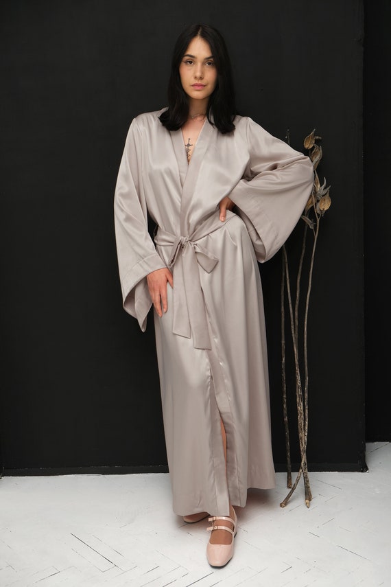 Satin Flared Sleeves Robe, Bridesmaid Satin Gown, Luxury Satin Robe,  Honeymoon Robe, Braid Gift, Luxury Satin Gown, Long Floor Length Robe