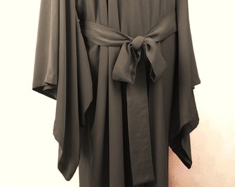 Bata casera de estilo japonés, kimono rosa negro de Lyocell sostenible