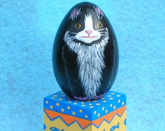 Sitting Tuxedo Cat, Black and White Painted Cat, Tuxedo Kitty On A Painted Square Fish Pedestal, Painted Wooden Feline Figurine