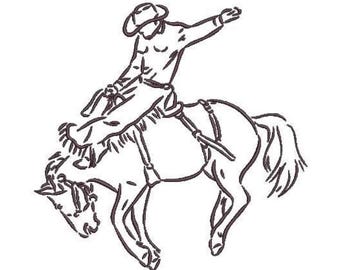 Może przedstawiać: Ciemnobrązowa ilustracja liniowa przedstawiająca scenę rodeo. Jeździec w kowbojskim kapeluszu i czapsach siedzi na wierzgającym koniu. Koń jest ukazany w dynamicznej pozycji w skoku, z nisko opuszczoną głową i nogami podciągniętymi pod tułów.