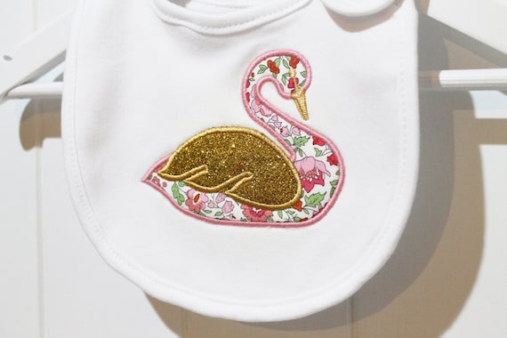 Swan Applique Machine Embroidery File design 5x7inch hoop - instant download