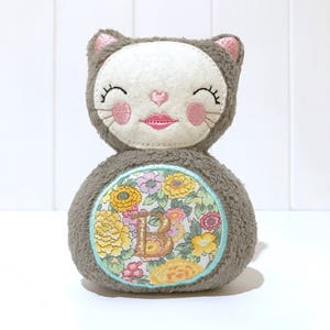 In The Hoop - Little Kitty - Softie Toy Machine Embroidery Design 5x7 inch hoop