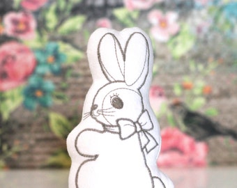ITH In The Hoop VINTAGE Bunny RABBIT Stuffie Softie - Machine Embroidery File design-  Easter - 5x7 hoop