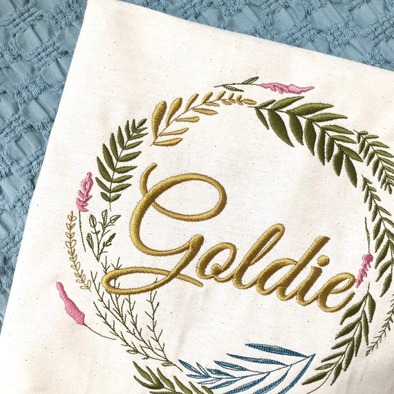 Wildflower Wreath Embroidery - Machine Embroidery File - design 8x8 inch hoop - Monogram frame