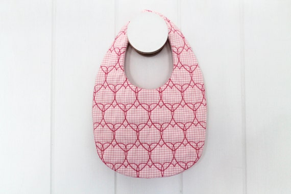 ITH In The Hoop Quilted Baby Bib - Sweet Hearts Machine Embroidery File design 8x12 inch hoop