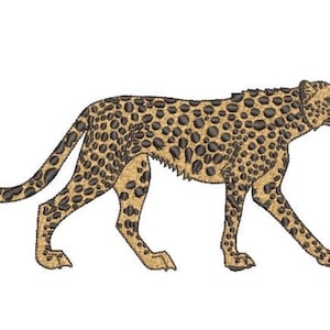 Può includere: Una toppa ricamata raffigurante un ghepardo di profilo, in posizione di cammino. Il design presenta un colore di base marrone chiaro con macchie circolari marrone scuro e nere che coprono il corpo, le zampe e la coda, con la punta nera.
