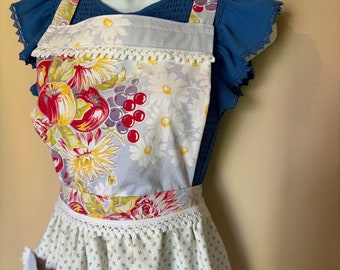 Vintage Inspired Apron, Apron Dress, Apron for Women, Baking Apron, Apron with Pocket, Gift for Her