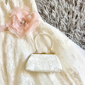 Custom Material Lace Clutch For Weddings Prom Gala, Photo Lining Clutch, Classic Vintage Style Wedding Purse