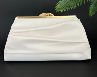 Elfenbeinfarbene Satin-Hochzeits-Clutch, Brautjungfer Geldbörse, Personalisierungsoptionen und mehr Farben