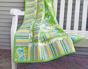 Handmade Floral Pinwheel Patchwork Quilt
